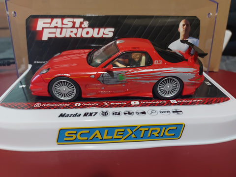 Mazda RX7 - Dom Toretto - The Fast And The Furious C4592